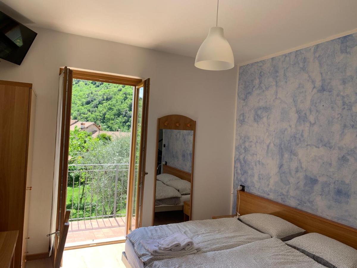 Hotel Garni Delle Rose 切尼加 外观 照片